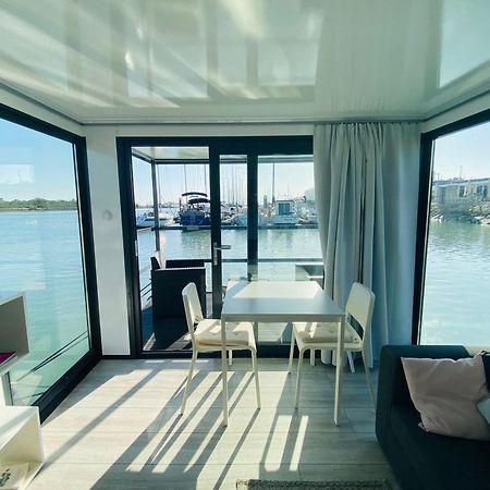 Hotel Houseboat Cadiz El Puerto - Casa Flotante El Puerto de Santa María Esterno foto