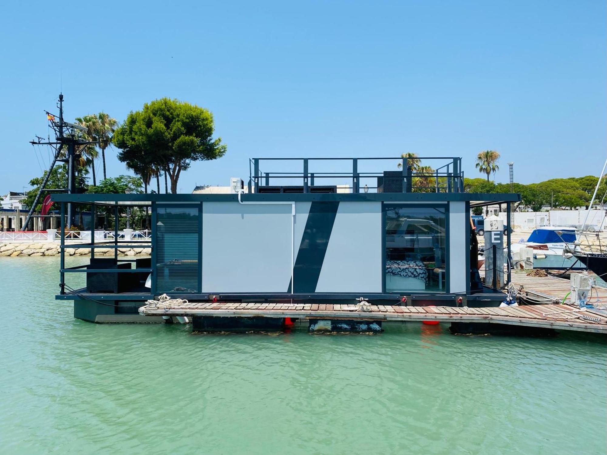 Hotel Houseboat Cadiz El Puerto - Casa Flotante El Puerto de Santa María Esterno foto