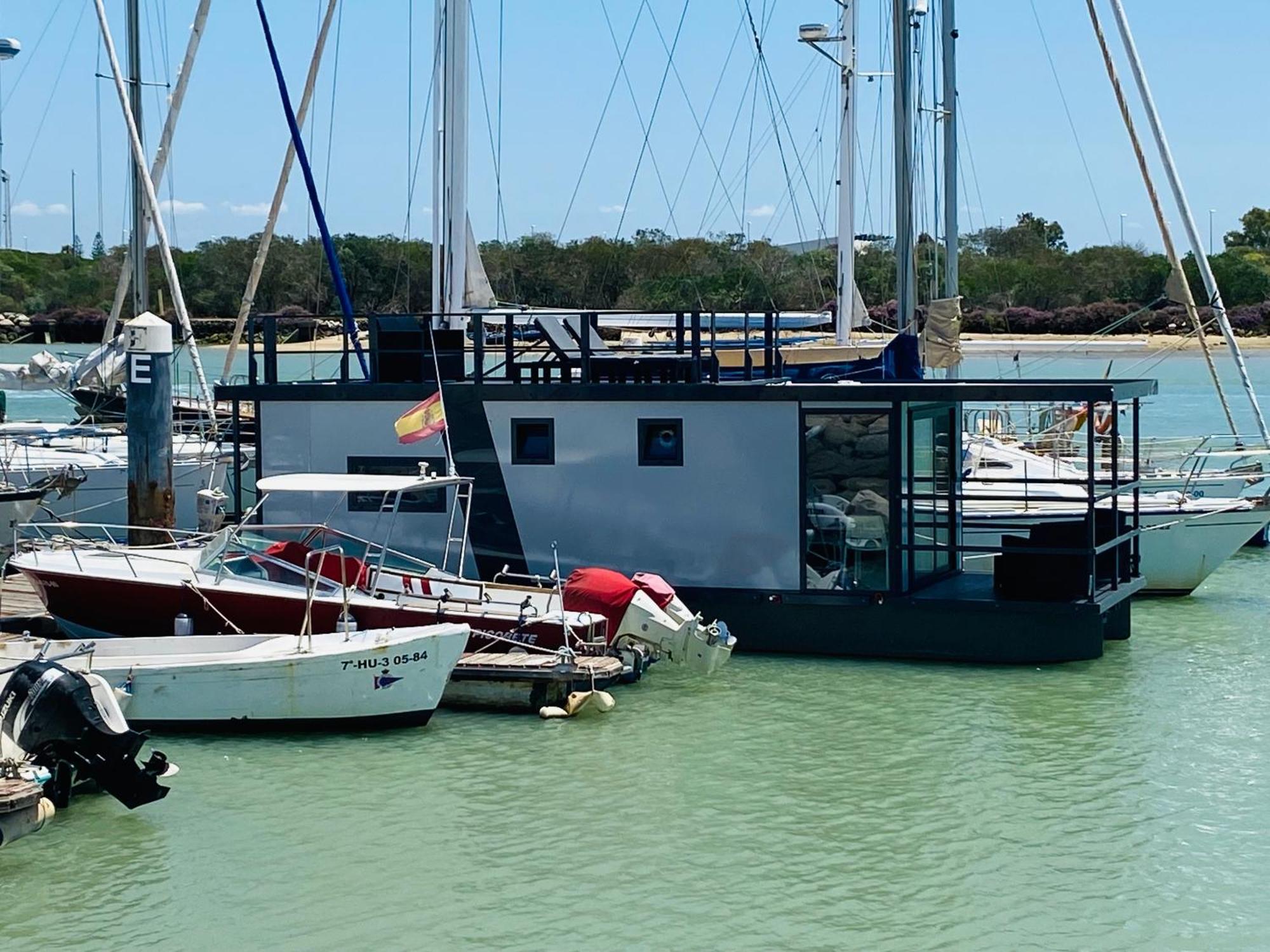 Hotel Houseboat Cadiz El Puerto - Casa Flotante El Puerto de Santa María Esterno foto
